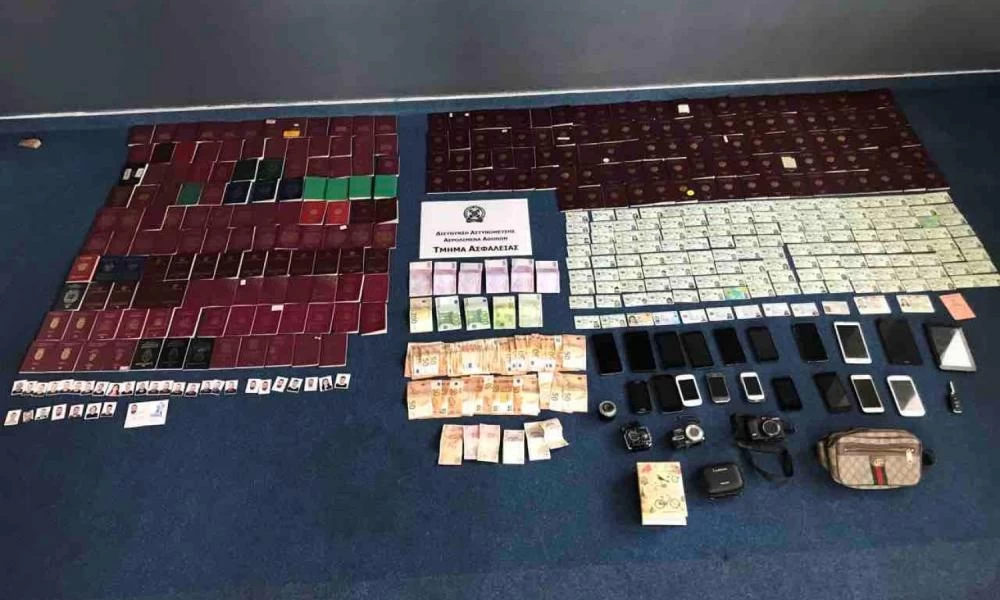 "Ελ. Βενιζέλος": Συνελήφθη κύκλωμα διακίνησης αλλοδαπών